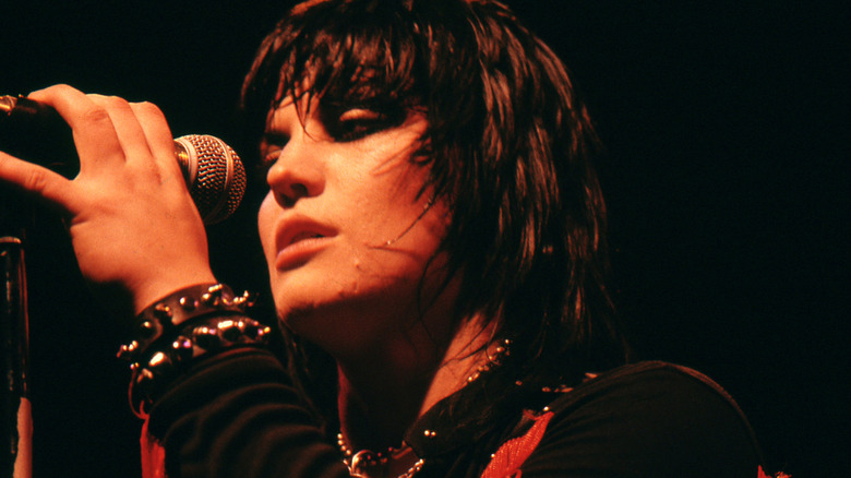 Joan Jett on the microphone