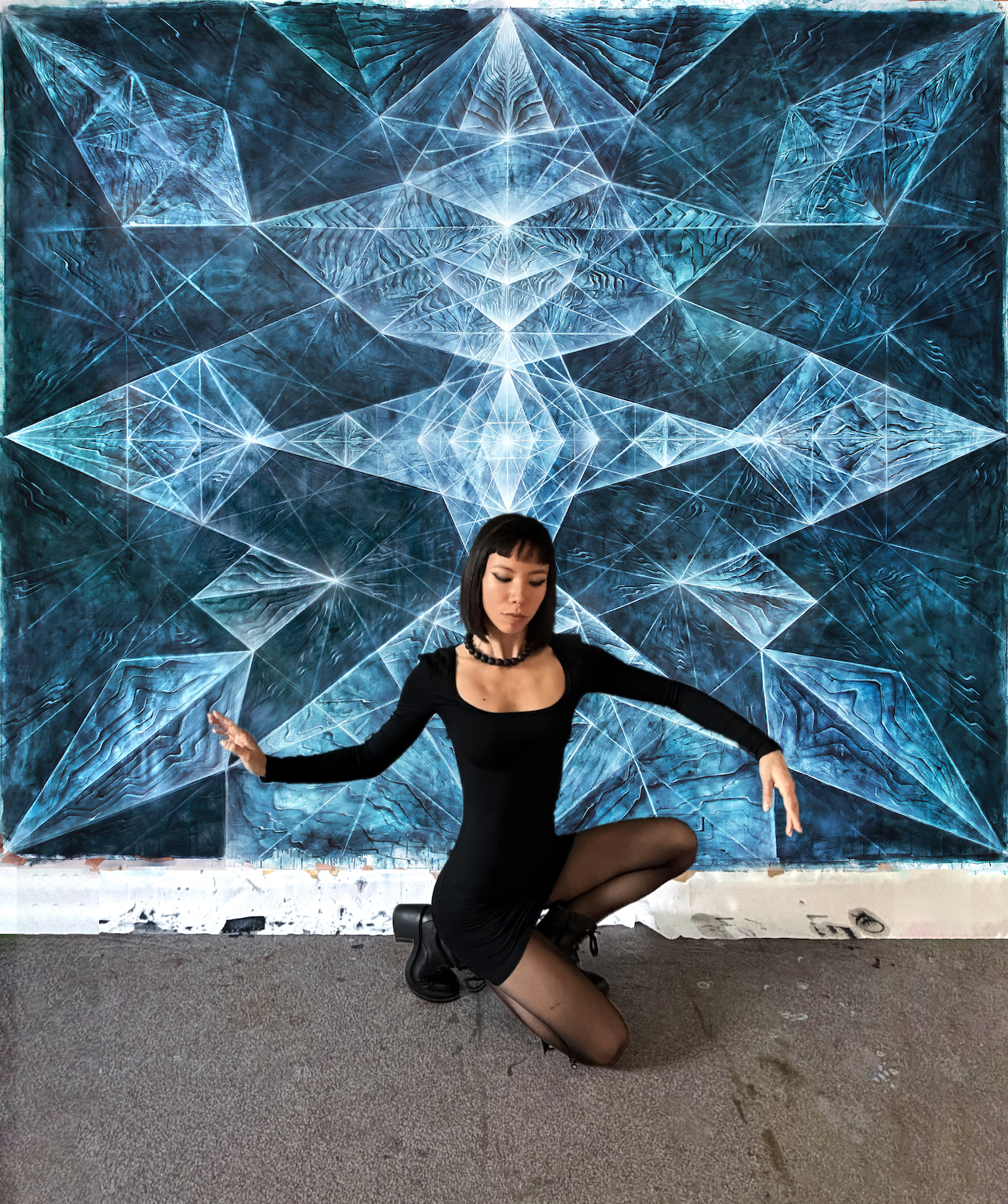 Immersive paintings created through meditative states draw parallels between the body and the universe